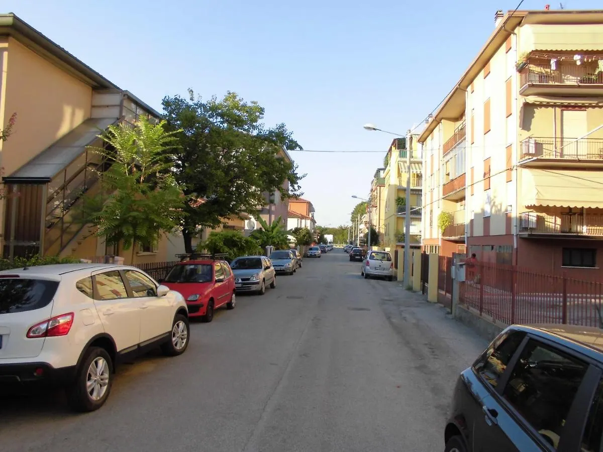 Solare B&B Mestre Bed & Breakfast